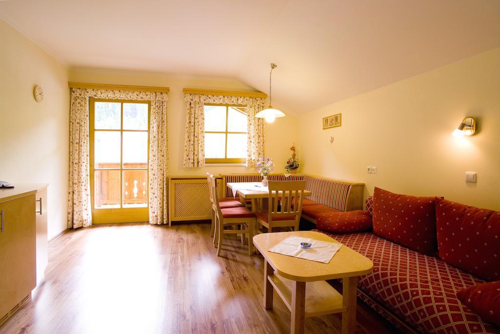 Apartamento Kleinellmauhof Grossarl Habitación foto